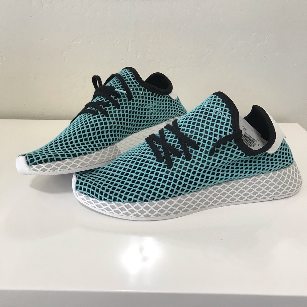 Adidas Parley Deerupt runner  sneakers 10.5